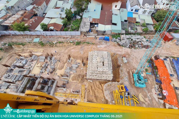 Tiến độ dự &aacute;n Bi&ecirc;n H&ograve;a Universe Complex th&aacute;ng 06/2021