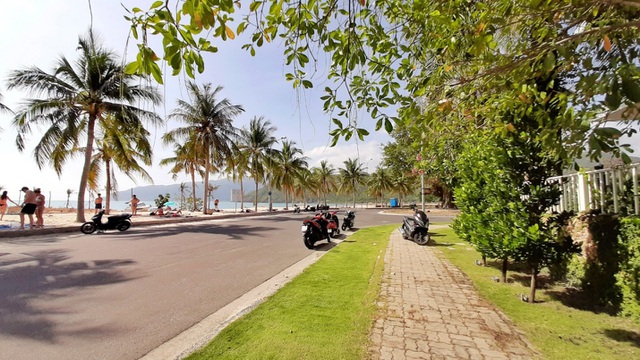 Hạ tầng đ&atilde; ho&agrave;n thiện xung quanh c&aacute;c căn biệt thự biển tại Khu đ&ocirc; thị biển An Vi&ecirc;n Nha Trang