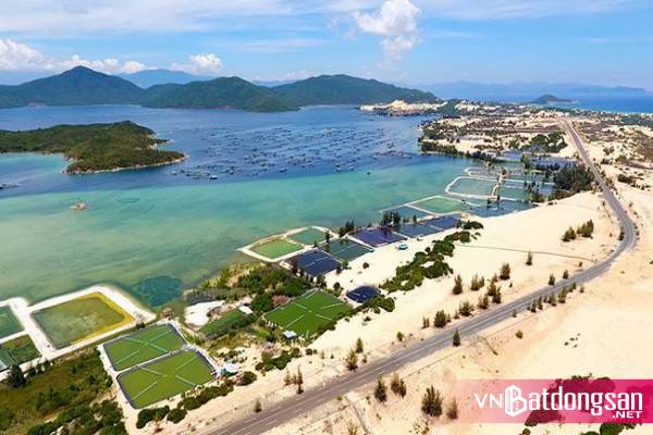 Khánh Hoà đặt mục tiêu thu hút đầu tư 250.000 tỷ trong 5 năm tới